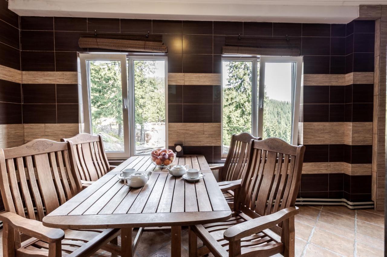 Hotel Adrenalin Dragobrat Εξωτερικό φωτογραφία
