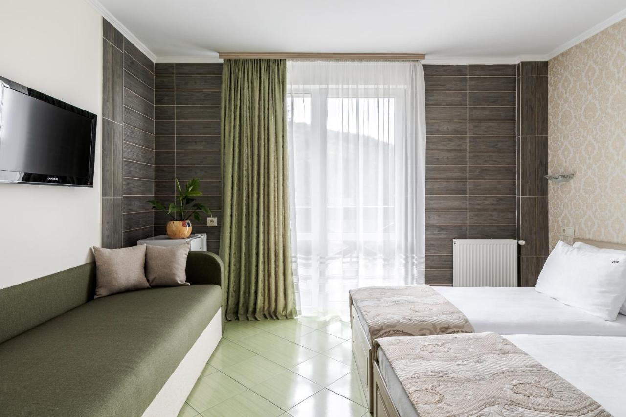 Hotel Adrenalin Dragobrat Εξωτερικό φωτογραφία