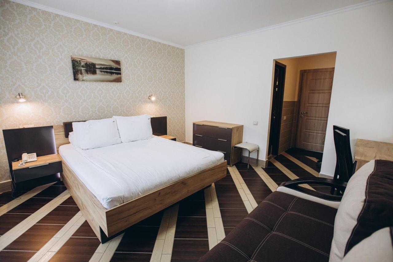 Hotel Adrenalin Dragobrat Εξωτερικό φωτογραφία