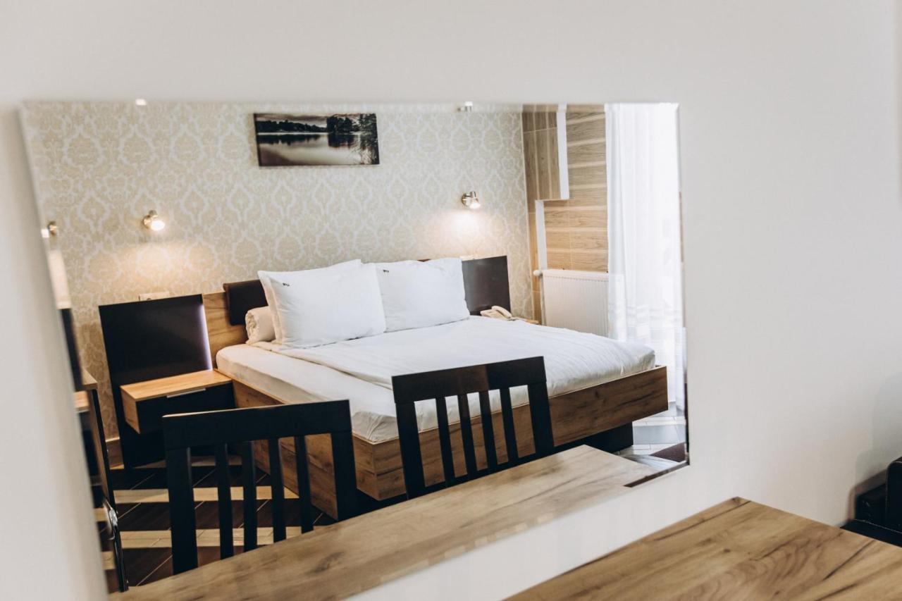 Hotel Adrenalin Dragobrat Εξωτερικό φωτογραφία