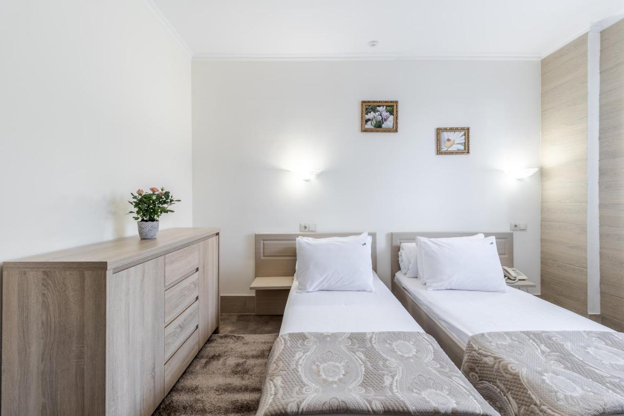 Hotel Adrenalin Dragobrat Εξωτερικό φωτογραφία